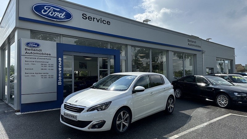 PEUGEOT 308 - ALLURE 1.2 PURETECH 110 (2016)