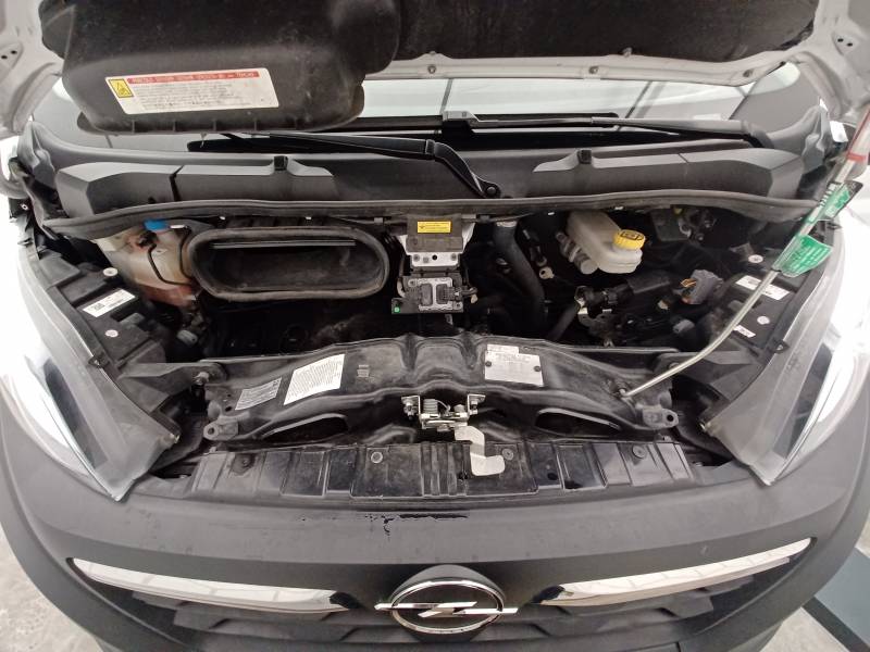 Opel Movano - (30) FGN 3.3T L2H2 140 CH PACK BUSINESS