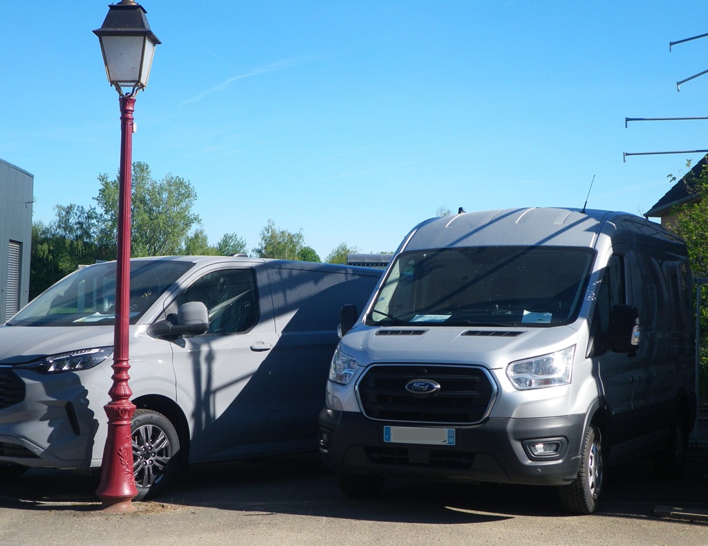 Ford Transit 2T V PH2 L2H2 T310 2.0 ECOBLUE 130 BV6 TREND BUSINESS 3PL